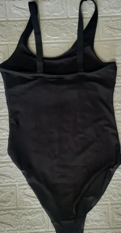 Outlet Esmara Musta uimapuku koko 42.