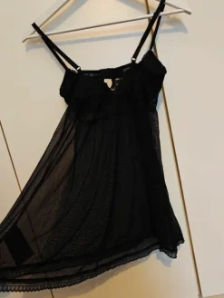 Sale H&M Musta yöasu/alusvaate S