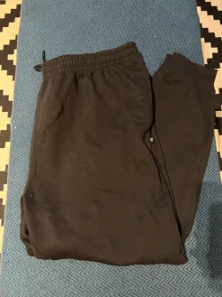 Clearance Cheetah Mustat collagehousut