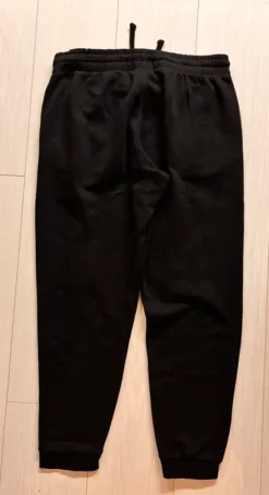 Best H&M Mustat collegeverkkarit