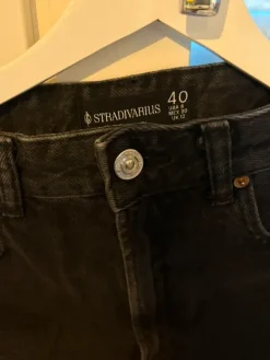 Sale Mustat farkkushortsit