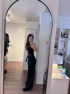 New Mustat flare housut