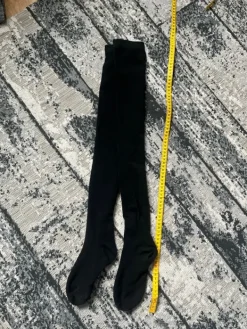 Outlet Mustat pitkät sukat | Vinted