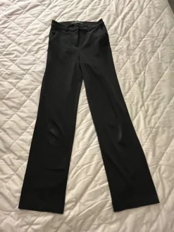 Online Vero Moda Mustat suorat housut