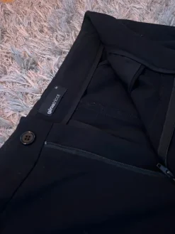 Discount Gina Tricot Mustat suorat housut