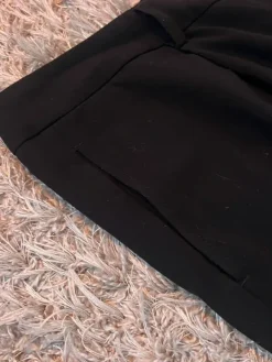 Discount Gina Tricot Mustat suorat housut