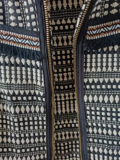 H&M Mustavalkoinen jakku