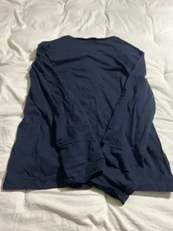 H&M Myydään M kokoinen paita