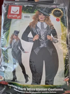 Clearance Smiffy's Naamiasasu DeluxeDarkMissHATTER