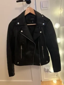 Hot Vero Moda Nahkatakki