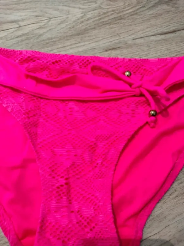 Best Naisten bikinit