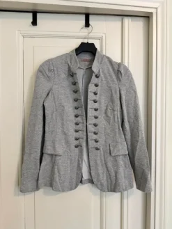 Online Napoleon blazer