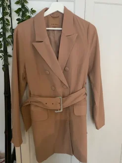 Online New Yorker jakkutakki koko 40