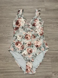 Clearance Newbie naisten kukallinen uimapuku M