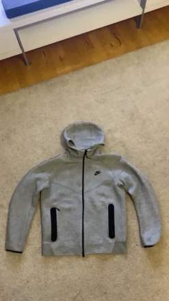 Discount Nike Nice tech fleece full zip hoodie