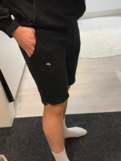 Online Nike college shortsit