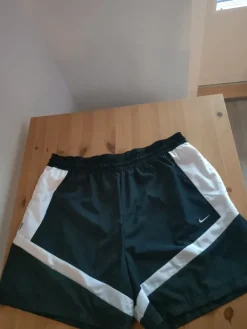 Outlet Nike miesten shortsit XXL