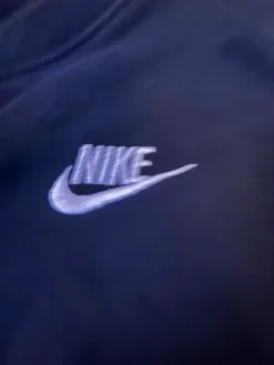 Best Nike pitkähihainen