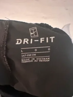 Sale Nike pyöräilyshortsit