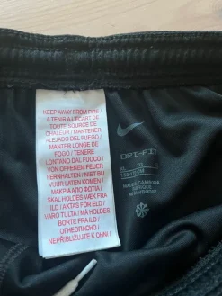 New Nike sport shorts