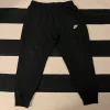 Outlet Nike sweatpants