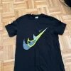 Sale Nike T-paita