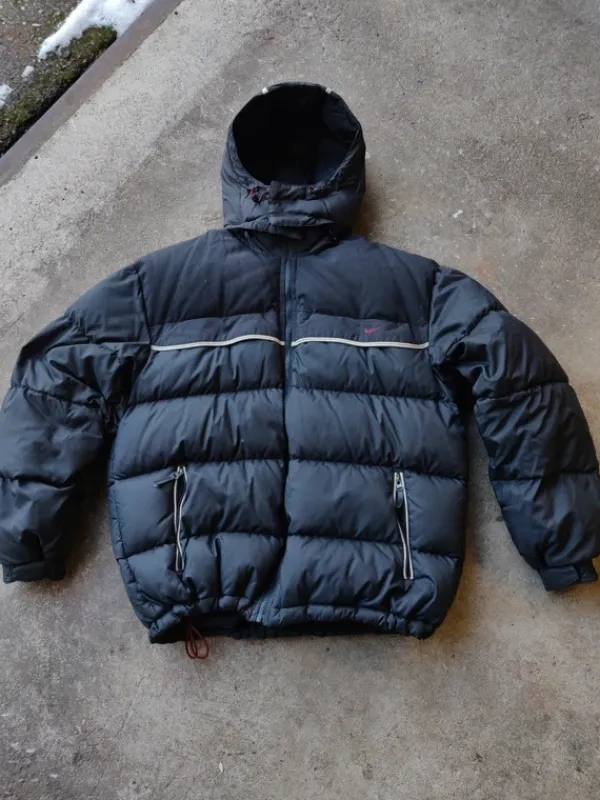 Sale Nike vintage 00s puffer jacket