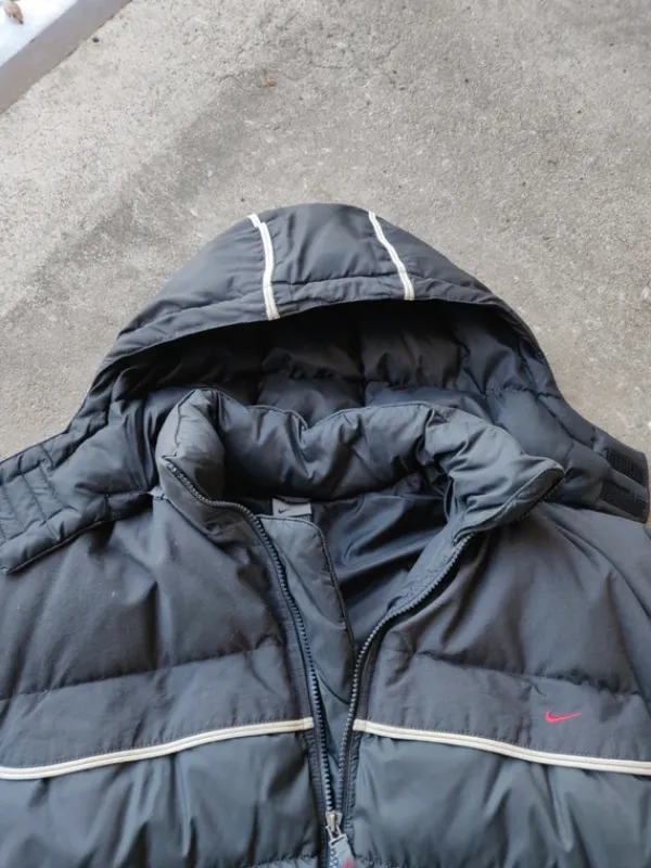 Sale Nike vintage 00s puffer jacket