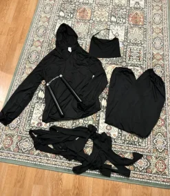 Outlet naamiaisasu Ninja