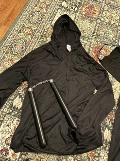 Outlet naamiaisasu Ninja