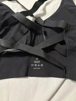 NVGTN urheiluliivit M