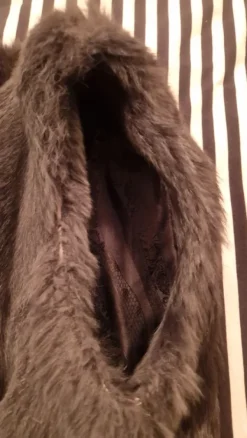 Online OAKWOOD karvaliivi S