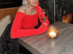 Clearance Off shoulder pitkähinanen