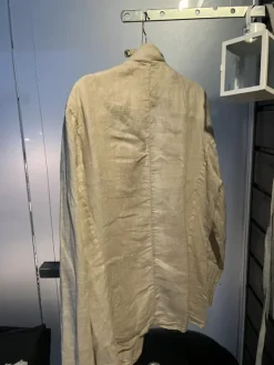 Online Bershka Ohut linen paita