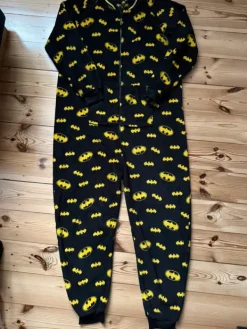 Outlet Batman Onsie kombinezon , unisex L