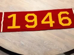 Hot Oulun Kärppien fanihuivi