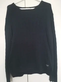 Best Peak miesten neulepusero