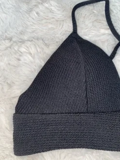 Hot H&M pehmustettu bikinitoppi