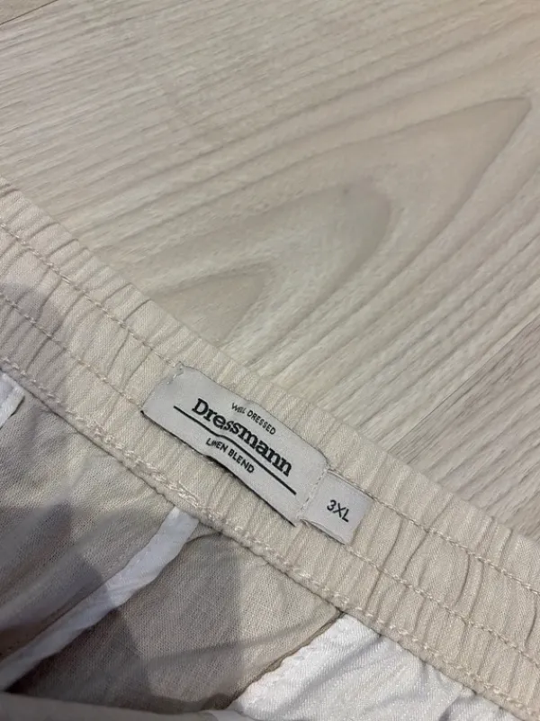 Discount Dressmann Pellava shortsit