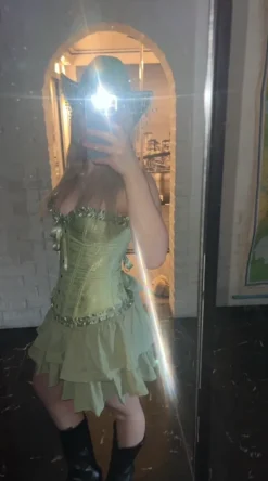 Hot ei brändiä Penkkari asu