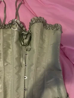 Hot ei brändiä Penkkari asu