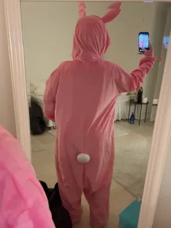 Outlet punanaamio Penkkariasu