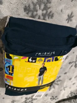 Hot Piżama męska bawełniana F.R.i.E.n.d.S komplet koszulka długi rękaw i długie spodnie, r. M 48/50