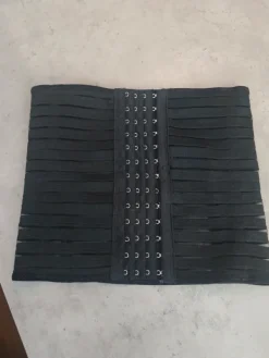 Outlet Pikku korsetti