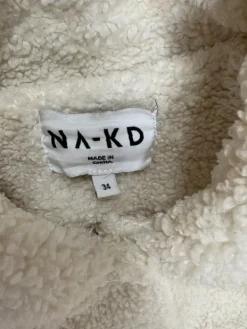 Discount Piękny barankowy płaszczyk