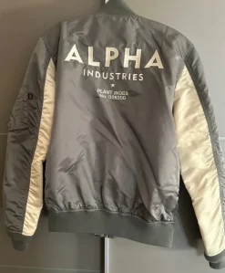 Sale Alpha Industries Pilottitakki,
