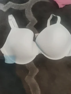 Pola Kahdet rintaliivit