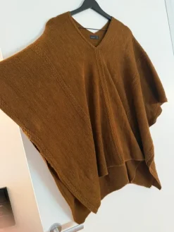 Outlet Poncho