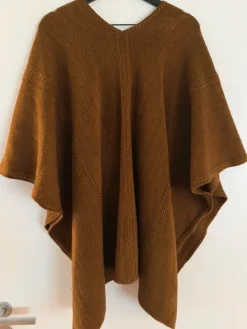 Outlet Poncho