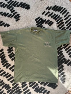 Best Vintage Print tee FROG